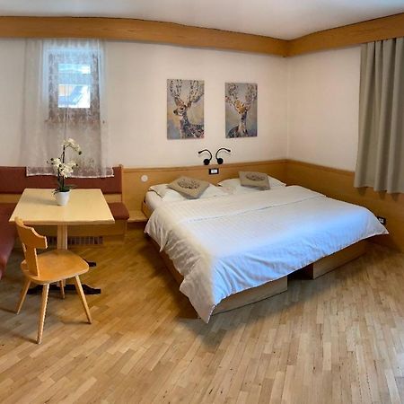 Bed & Breakfast Garni Tobia Campitello di Fassa Zewnętrze zdjęcie
